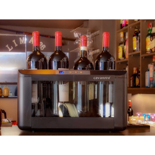 Enfriador de Barra Cavanova OW 004M – 4 Botellas Magnum o 5 Estándar, Termoeléctrico